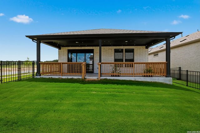 2091 Green Ash, New Braunfels, TX 78132