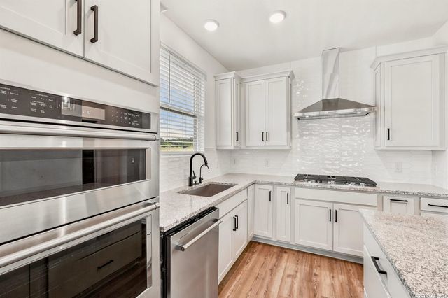 2091 Green Ash, New Braunfels, TX 78132