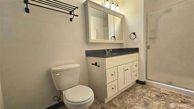 55 Meadowood Drive, Elma, WA 98541