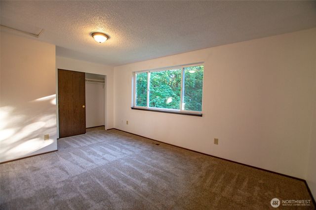 55 Meadowood Drive, Elma, WA 98541