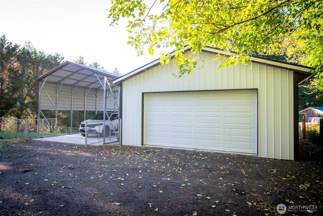 55 Meadowood Drive, Elma, WA 98541