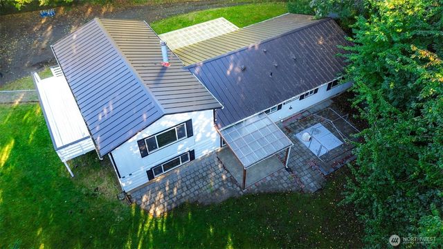 55 Meadowood Drive, Elma, WA 98541