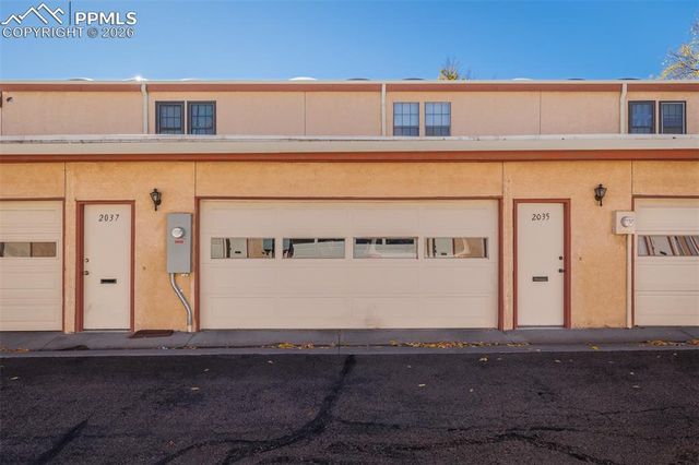 2035 Sussex Lane, Colorado Springs, CO 80909