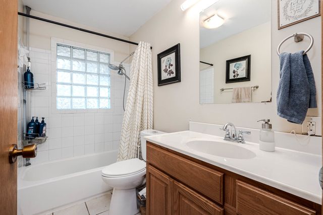 2807 Carmac Road, Rockford, IL 61101