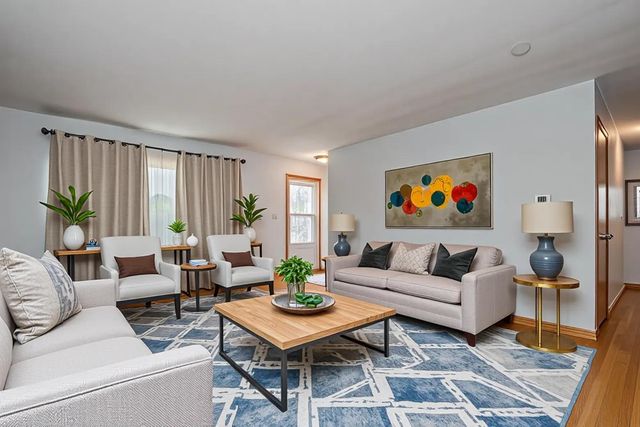 2807 Carmac Road, Rockford, IL 61101