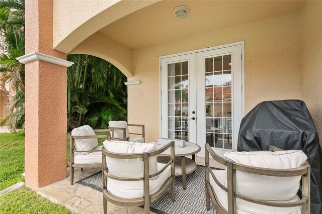 6323 VISTA VERDE DRIVE E, St Petersburg, FL 33707