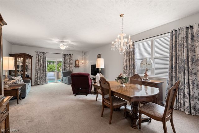 18340 Crystal Lakes Drive, North Royalton, OH 44133