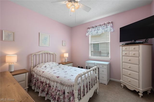 18340 Crystal Lakes Drive, North Royalton, OH 44133