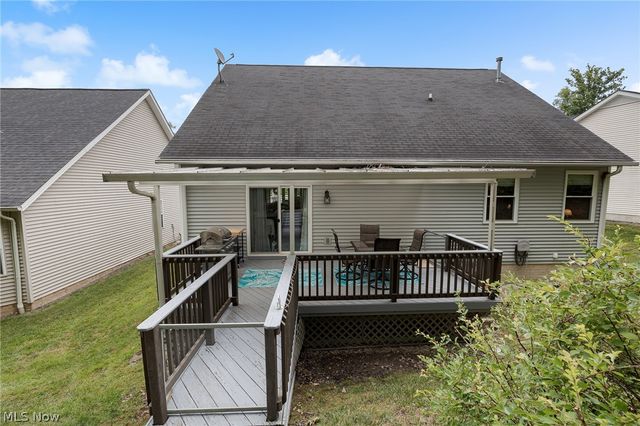 18340 Crystal Lakes Drive, North Royalton, OH 44133