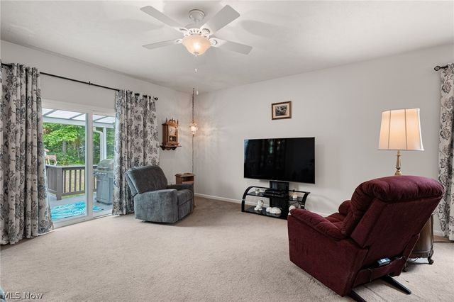 18340 Crystal Lakes Drive, North Royalton, OH 44133