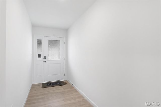 4933 Nadine Lane, St Louis, MO 63129