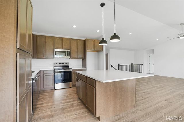 4933 Nadine Lane, St Louis, MO 63129