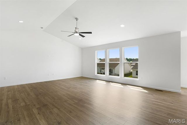 4933 Nadine Lane, St Louis, MO 63129