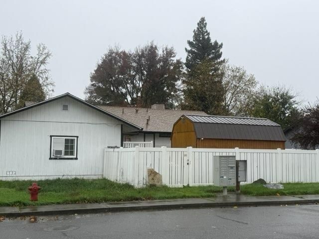 2830 Nicole Court, Anderson, CA 96007