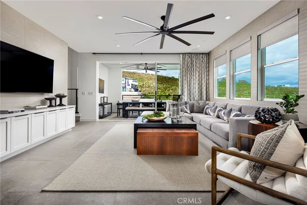 2501 Everly Court, San Diego, CA 92108