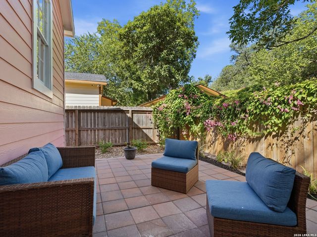 247 E Woodlawn Avenue, San Antonio, TX 78212