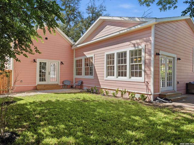 247 E Woodlawn Avenue, San Antonio, TX 78212