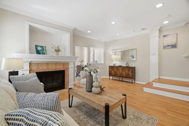 330 Oleander Drive, San Jose, CA 95123