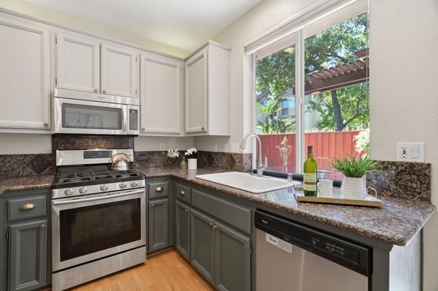 330 Oleander Drive, San Jose, CA 95123