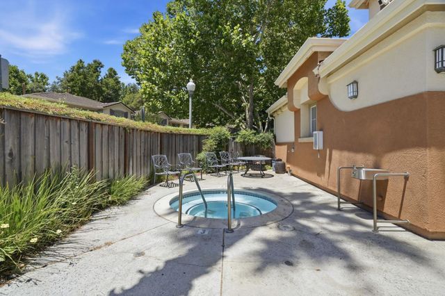 330 Oleander Drive, San Jose, CA 95123