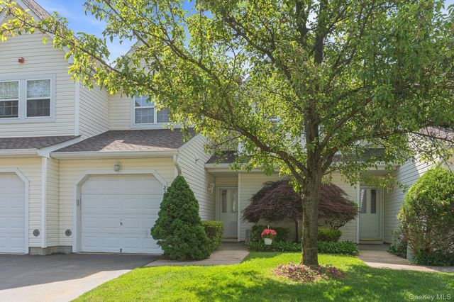 222 Erik Drive, East Setauket, NY 11733