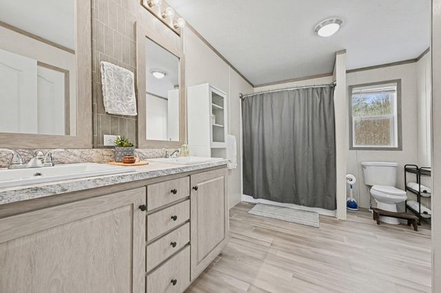 55178 County Road 384, Columbia Twp, MI 49056