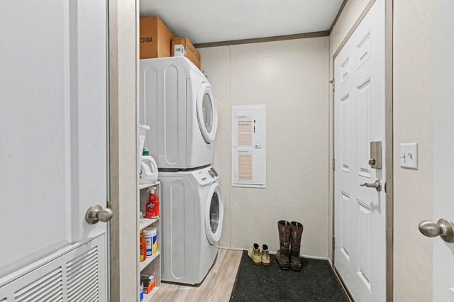 55178 County Road 384, Columbia Twp, MI 49056