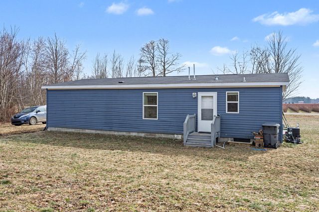 55178 County Road 384, Columbia Twp, MI 49056