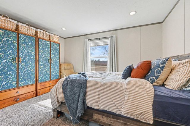 55178 County Road 384, Columbia Twp, MI 49056