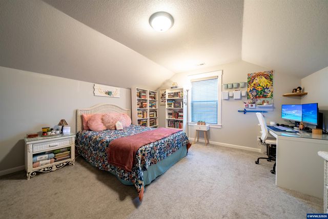 459 NE Cedar St, Sublimity, OR 97385