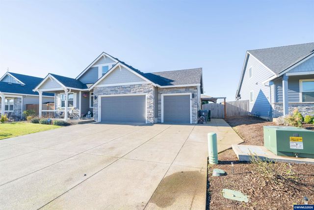 459 NE Cedar St, Sublimity, OR 97385