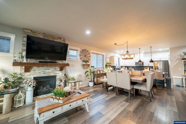 459 NE Cedar St, Sublimity, OR 97385