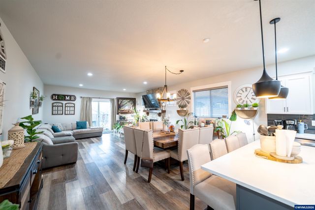 459 NE Cedar St, Sublimity, OR 97385