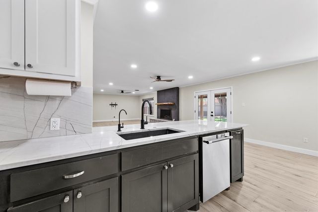 700 Highland Dr, Big Spring, TX 79720