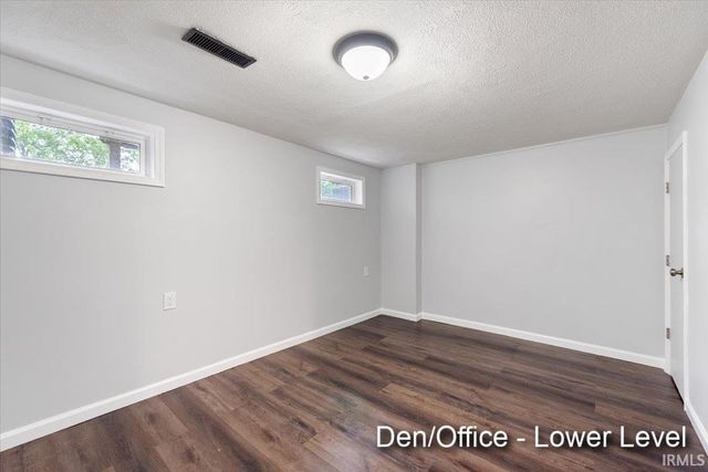 2373 S Worthington Lane, Bloomington, IN 47401
