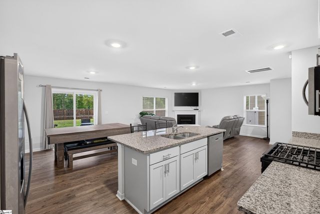 224 Bonifay Drive, Fountain Inn, SC 29644