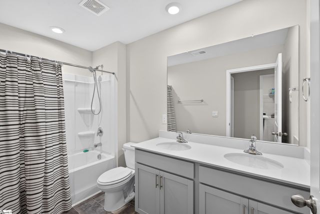 224 Bonifay Drive, Fountain Inn, SC 29644