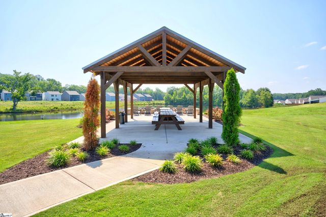 224 Bonifay Drive, Fountain Inn, SC 29644