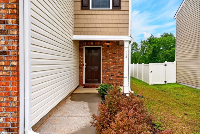 224 Bonifay Drive, Fountain Inn, SC 29644