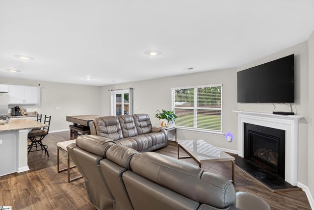 224 Bonifay Drive, Fountain Inn, SC 29644