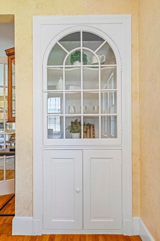 33 Hapgood Rd, Worcester, MA 01605