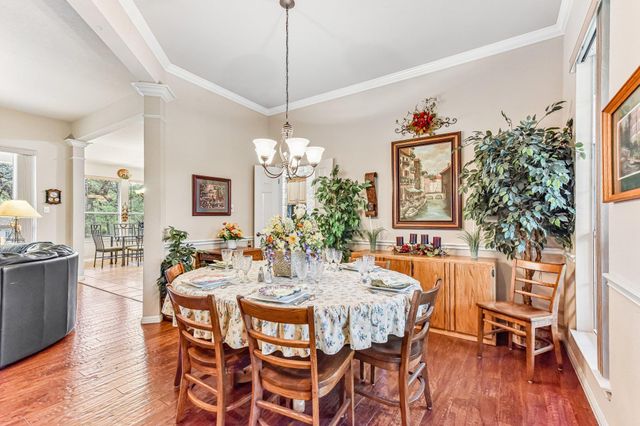 109 Elm Wood DR, Elgin, TX 78621