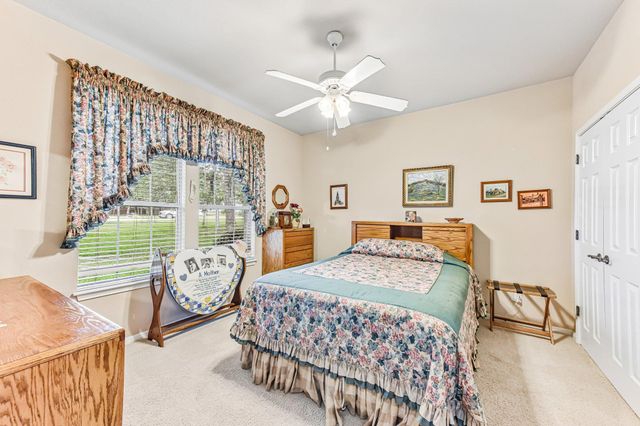 109 Elm Wood DR, Elgin, TX 78621
