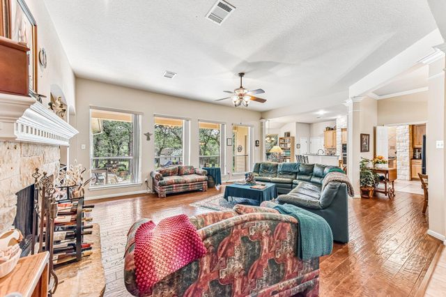 109 Elm Wood DR, Elgin, TX 78621