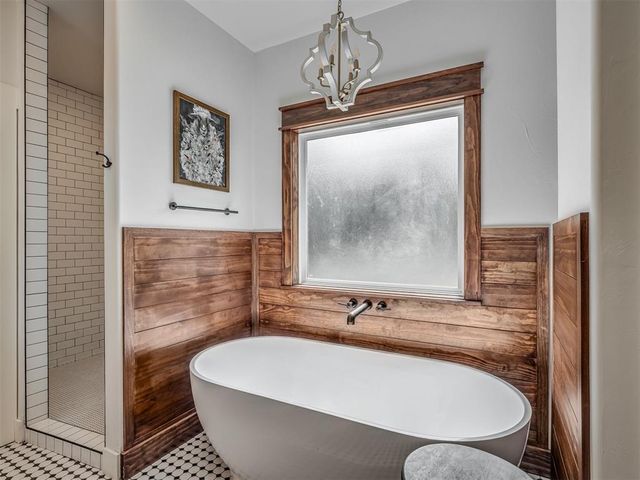 1940 SE 7th Street, Newcastle, OK 73065