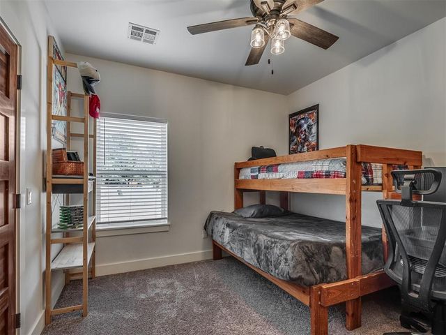 1940 SE 7th Street, Newcastle, OK 73065