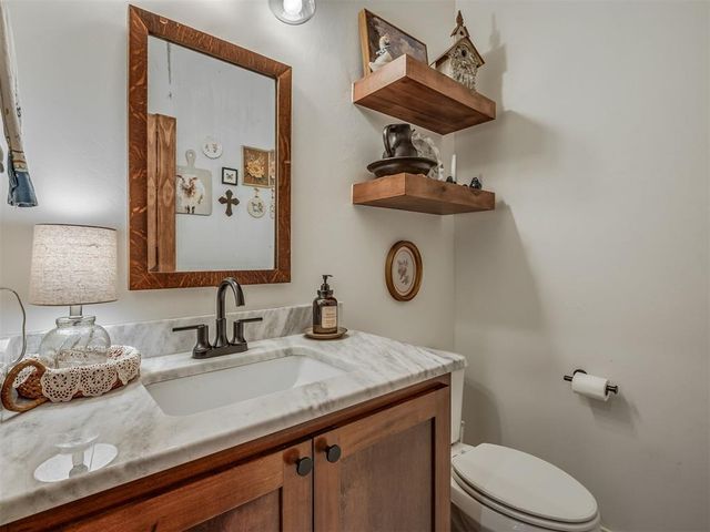1940 SE 7th Street, Newcastle, OK 73065