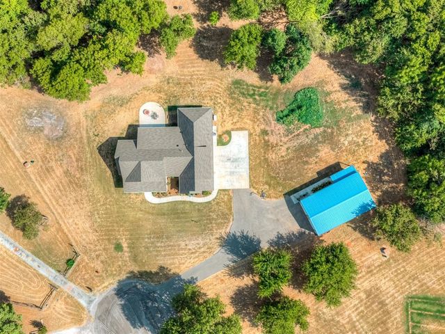 1940 SE 7th Street, Newcastle, OK 73065