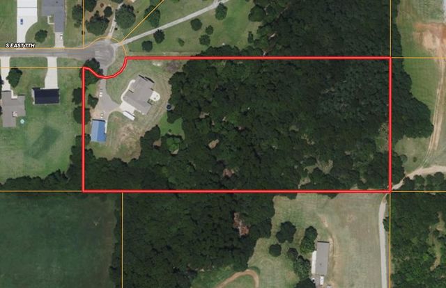 1940 SE 7th Street, Newcastle, OK 73065