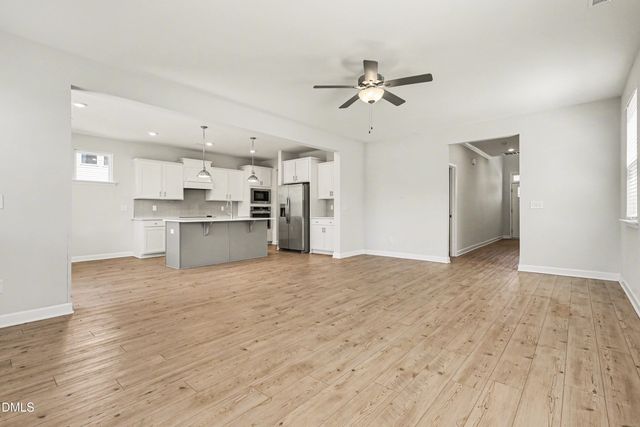 90 Rigsby Avenue, Four Oaks, NC 27524